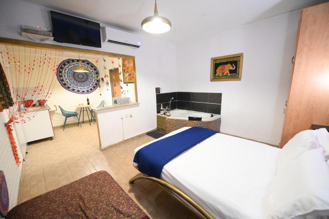 Motel Magical In The Galilee Kirjat Schmona Exterior foto